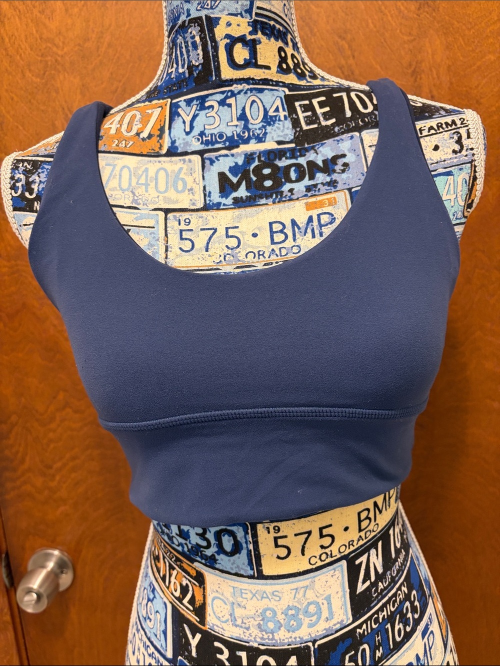 Lululemon Sports Bra - Navy size 10 reversible